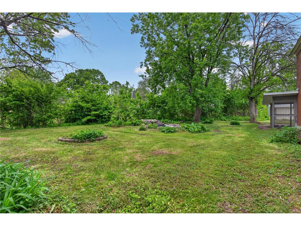 697 Tuscarora Avenue Saint Paul MN 55102 7069172 image26