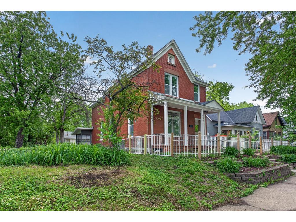 697 Tuscarora Avenue Saint Paul MN 55102 7069172 image28