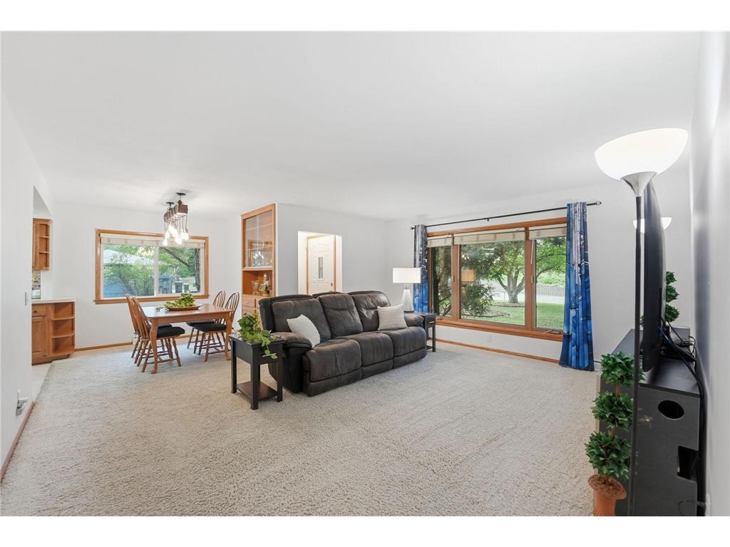 6971 W 192nd Avenue Eden Prairie MN 55346 7082056 image3