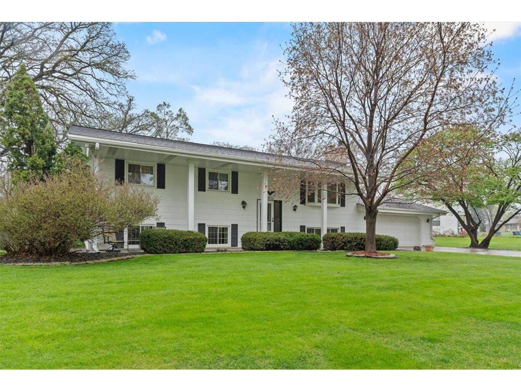 6972 Hickory Drive NE Fridley MN 55432 7044790 image1