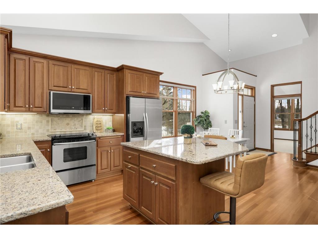 6972 Trenton Lane N Maple Grove MN 55369 - Eagle 7085505 image11