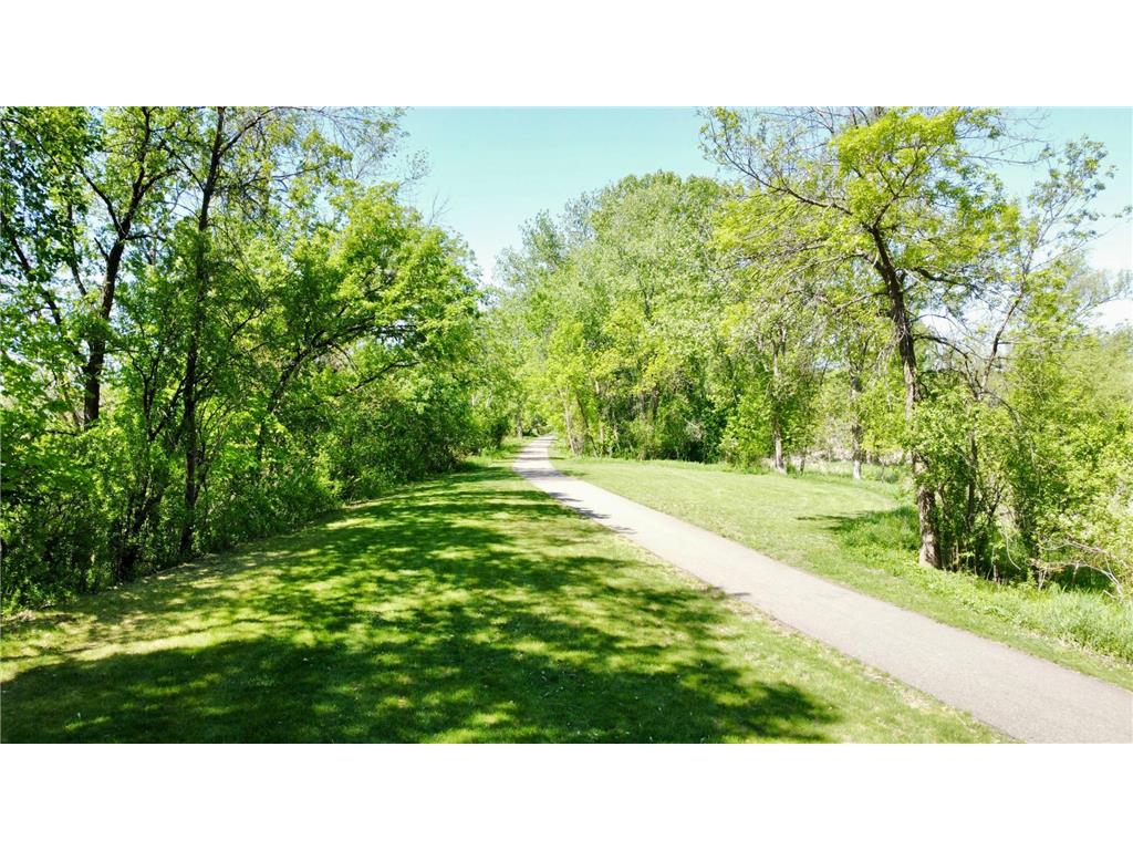 6972 Trenton Lane N Maple Grove MN 55369 - Eagle 7085505 image29
