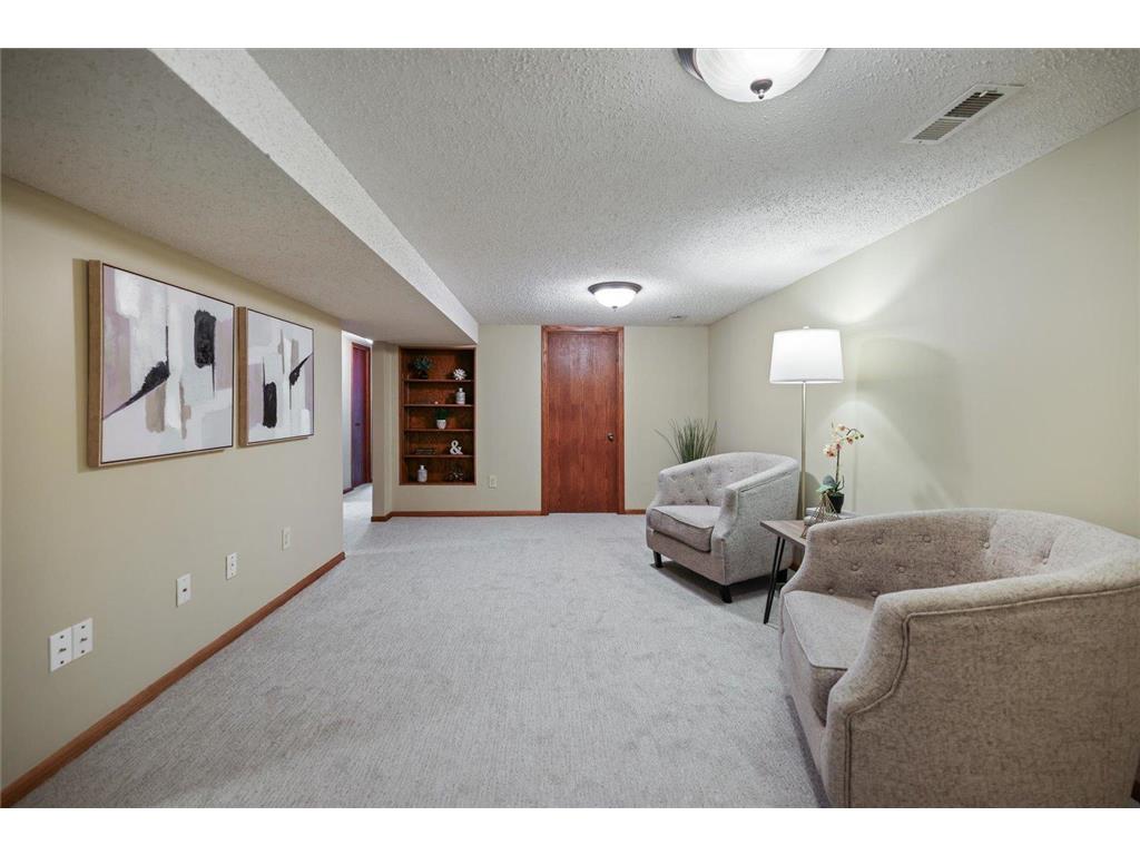 6975 Upper 164th Street W Lakeville MN 55068 7039214 image10
