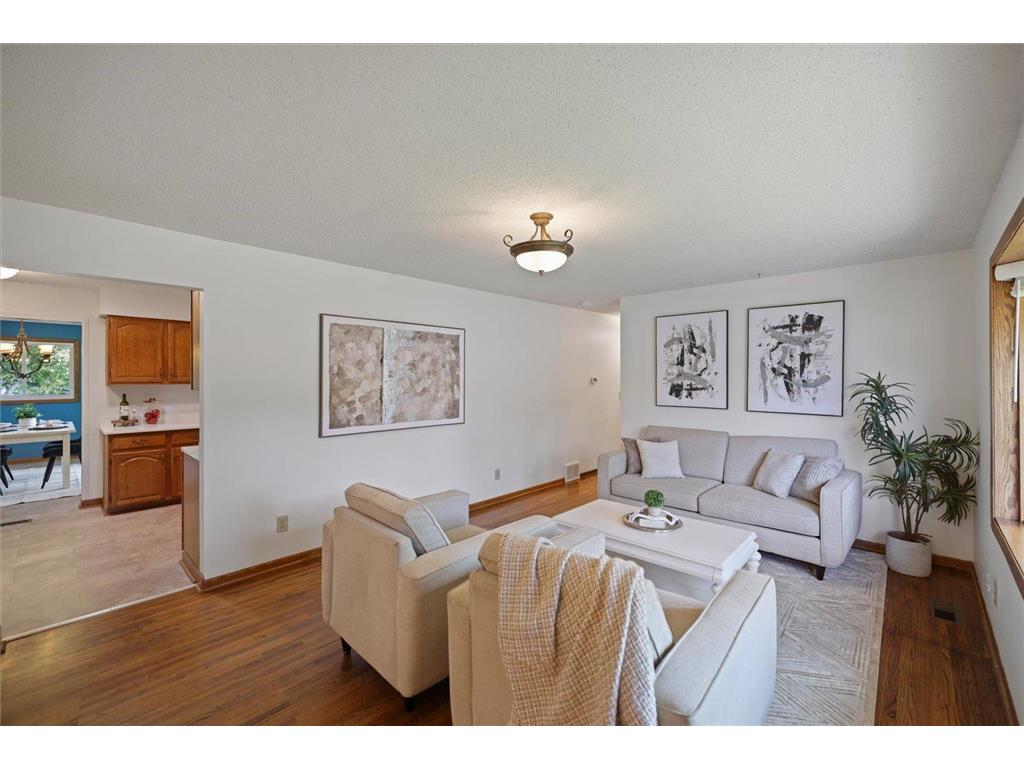 6975 Upper 164th Street W Lakeville MN 55068 7039214 image3