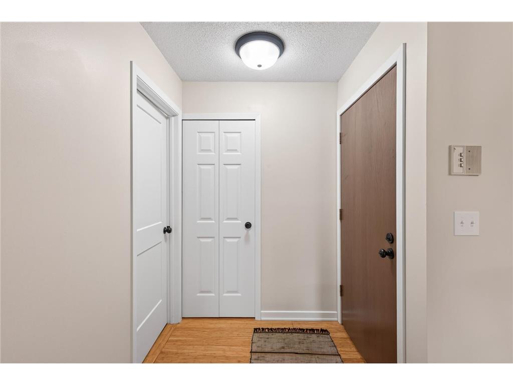 6976 Langford Court Edina MN 55436 7101297 image4
