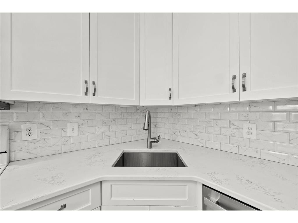 6978 W 84th Street Circle Bloomington MN 55438 7063760 image15