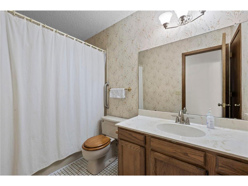 6978 W 84th Street Circle Bloomington MN 55438 7063760 image23