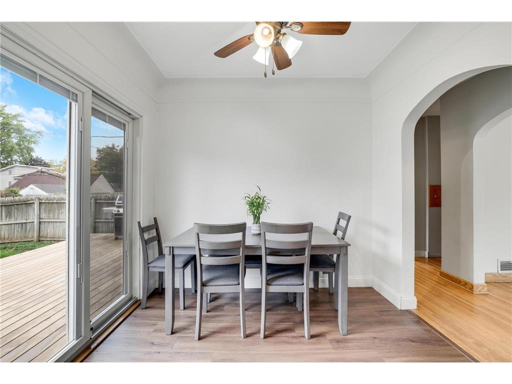 698 Larpenteur Avenue W Saint Paul MN 55113 6803766 image10