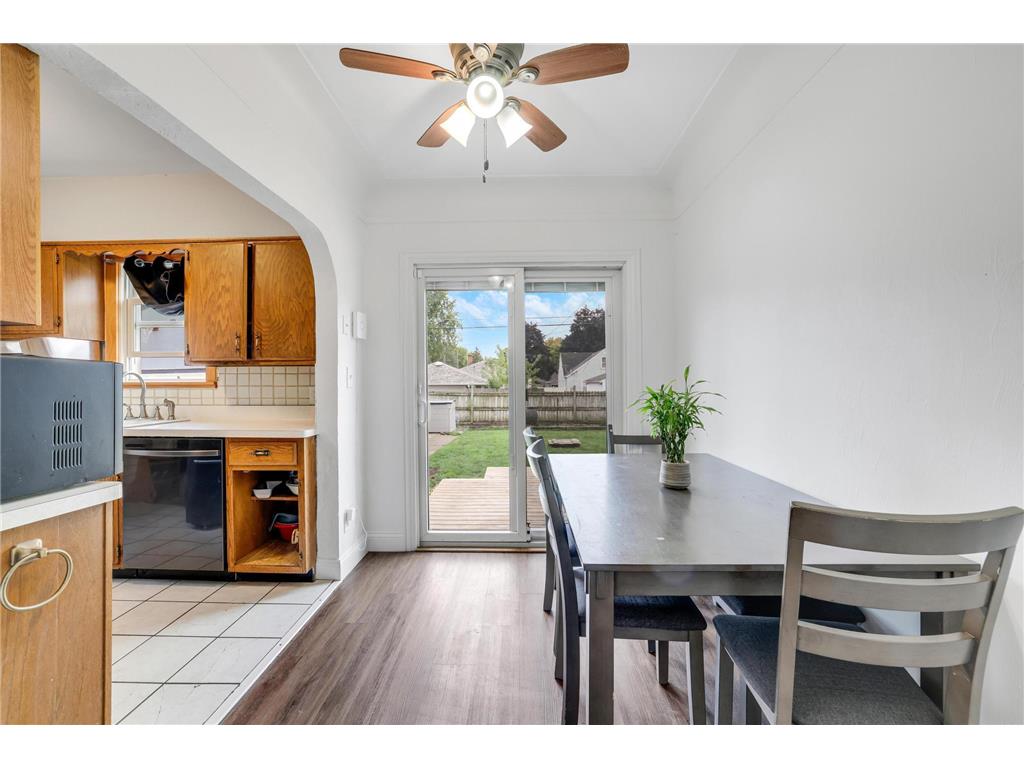 698 Larpenteur Avenue W Saint Paul MN 55113 6803766 image11