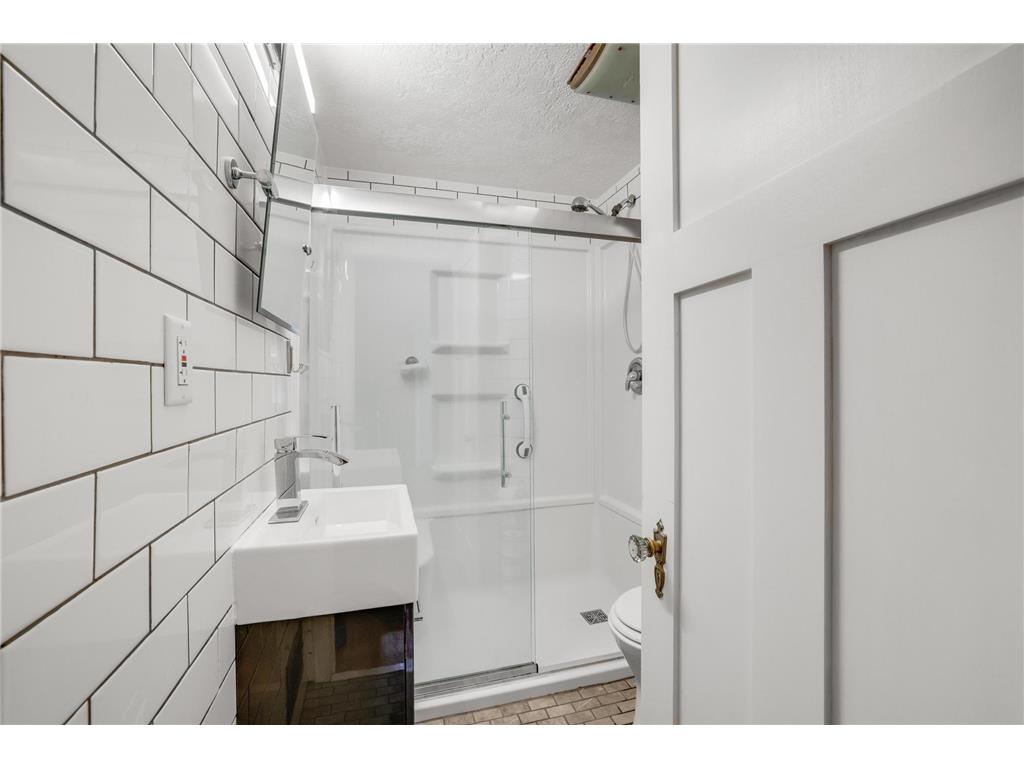 698 Larpenteur Avenue W Saint Paul MN 55113 6803766 image26