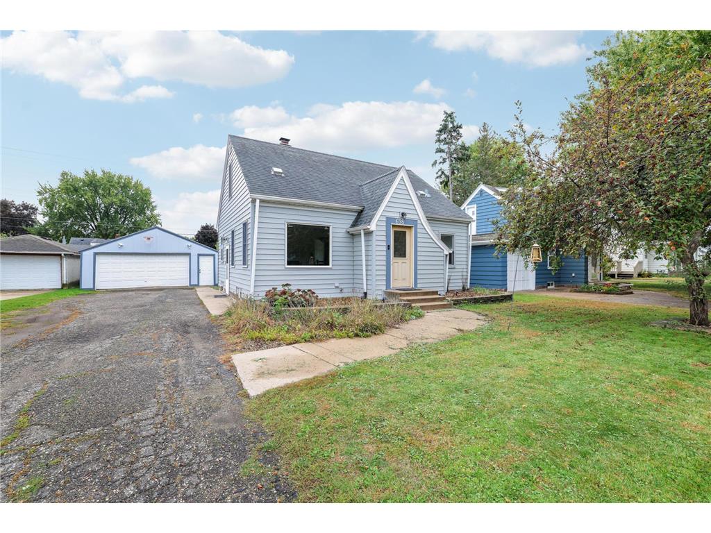 698 Larpenteur Avenue W Saint Paul MN 55113 6803766 image3