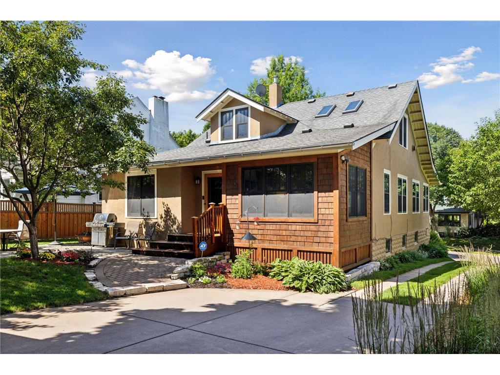 698 Macalester Street Saint Paul MN 55116 6704685 image1