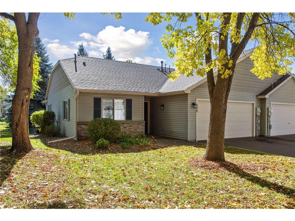 698 Monn Avenue Vadnais Heights MN 55127 6823029 image1