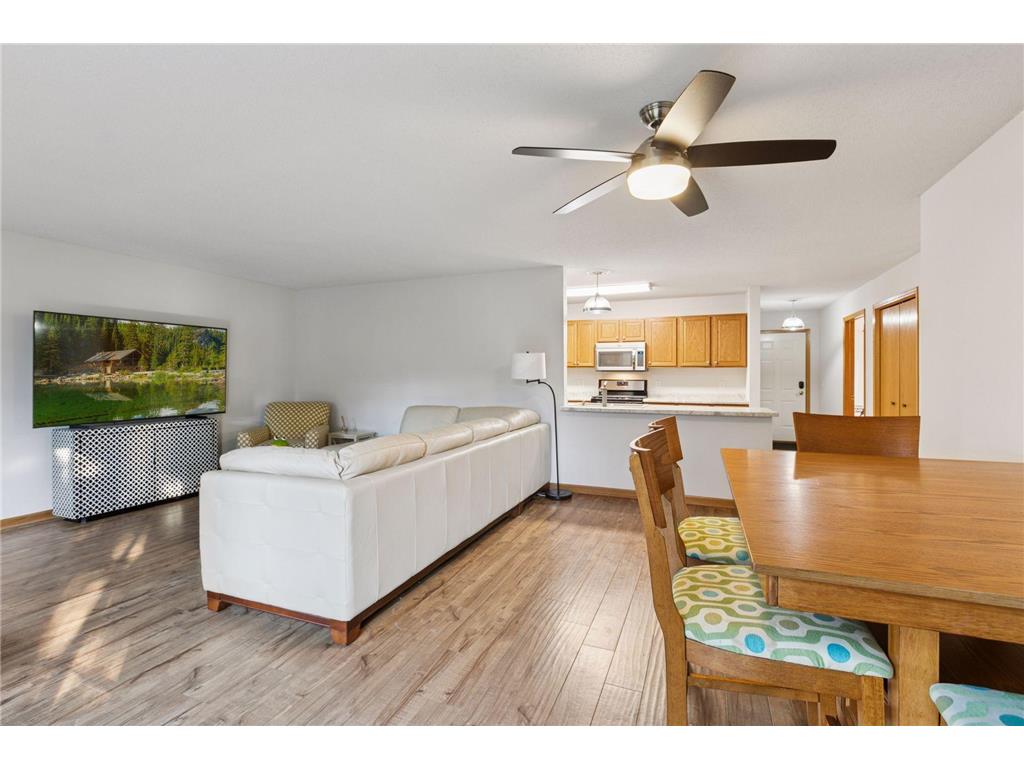 698 Monn Avenue Vadnais Heights MN 55127 6823029 image11