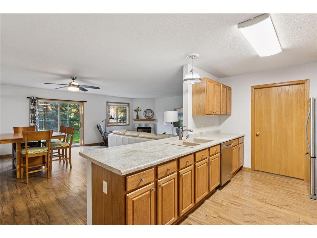 698 Monn Avenue Vadnais Heights MN 55127 6823029 image18