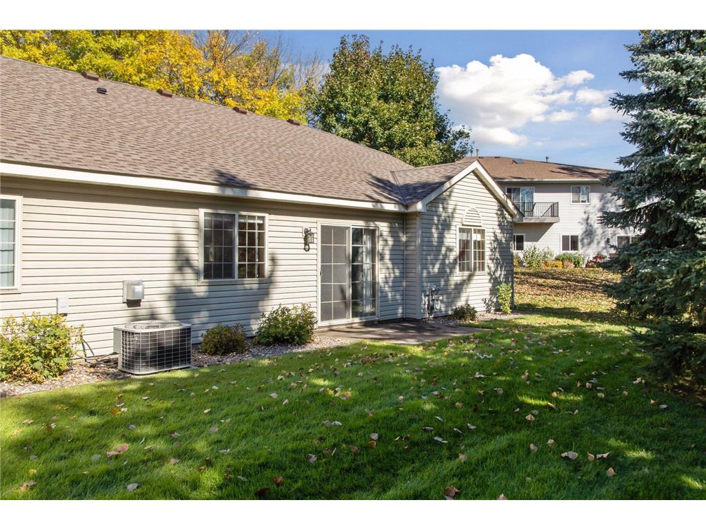 698 Monn Avenue Vadnais Heights MN 55127 6823029 image29