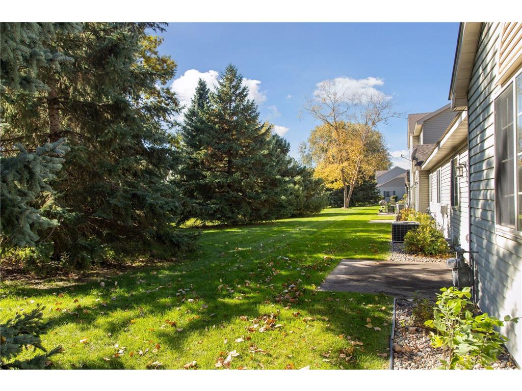 698 Monn Avenue Vadnais Heights MN 55127 6823029 image30