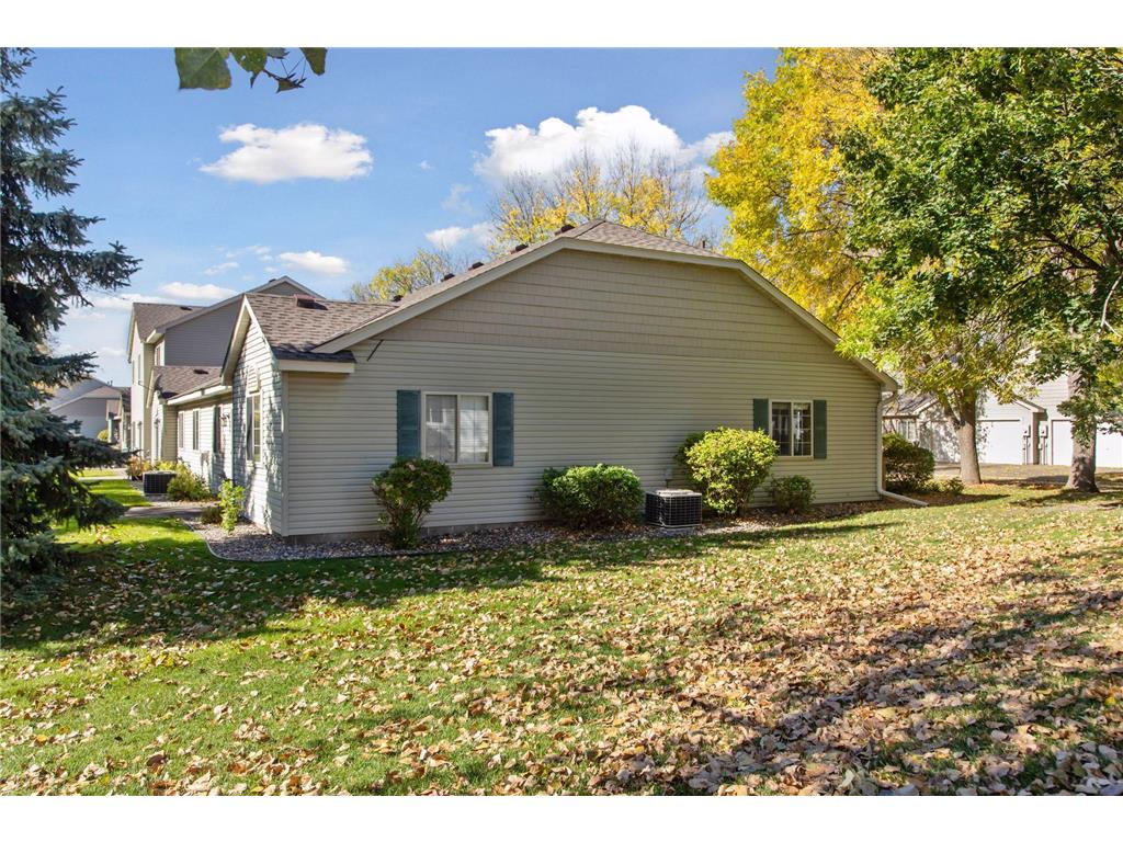 698 Monn Avenue Vadnais Heights MN 55127 6823029 image31