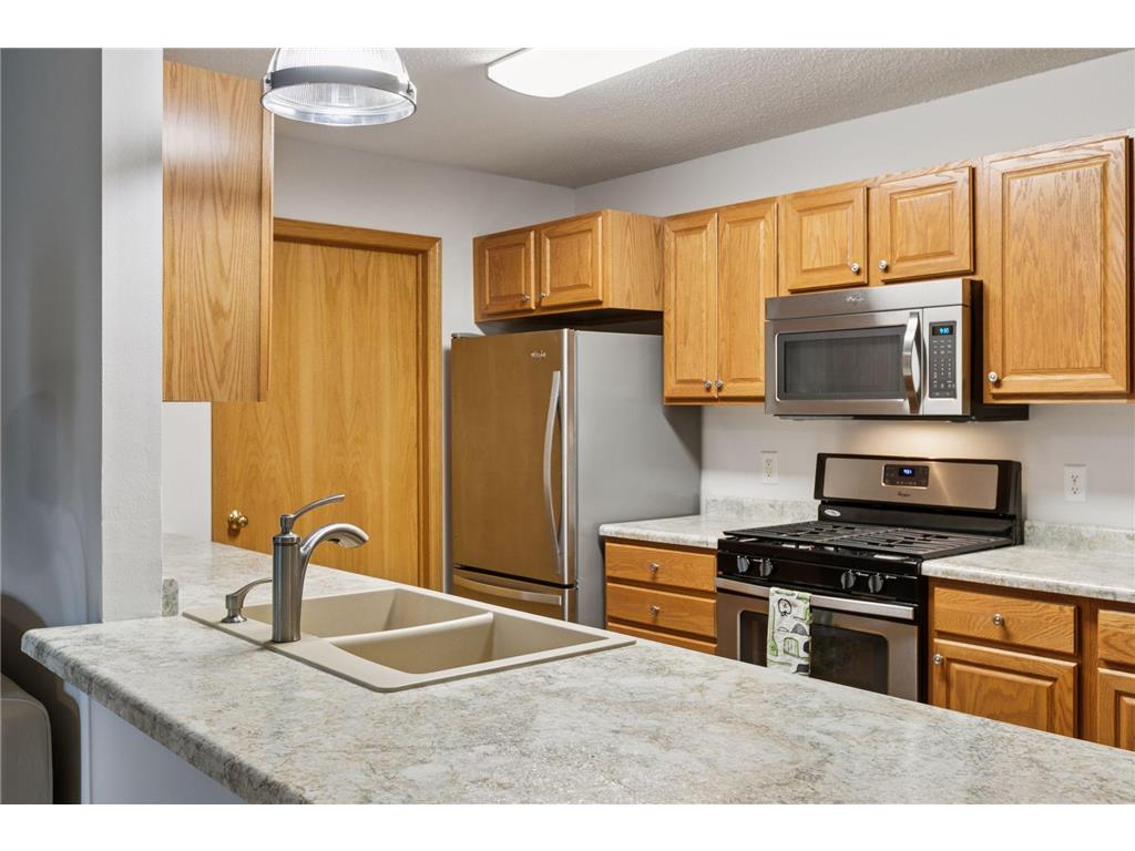 698 Monn Avenue Vadnais Heights MN 55127 6823029 image6