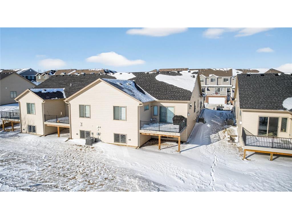 698 Shardlow Place NE Byron MN 55920 7011971 image42