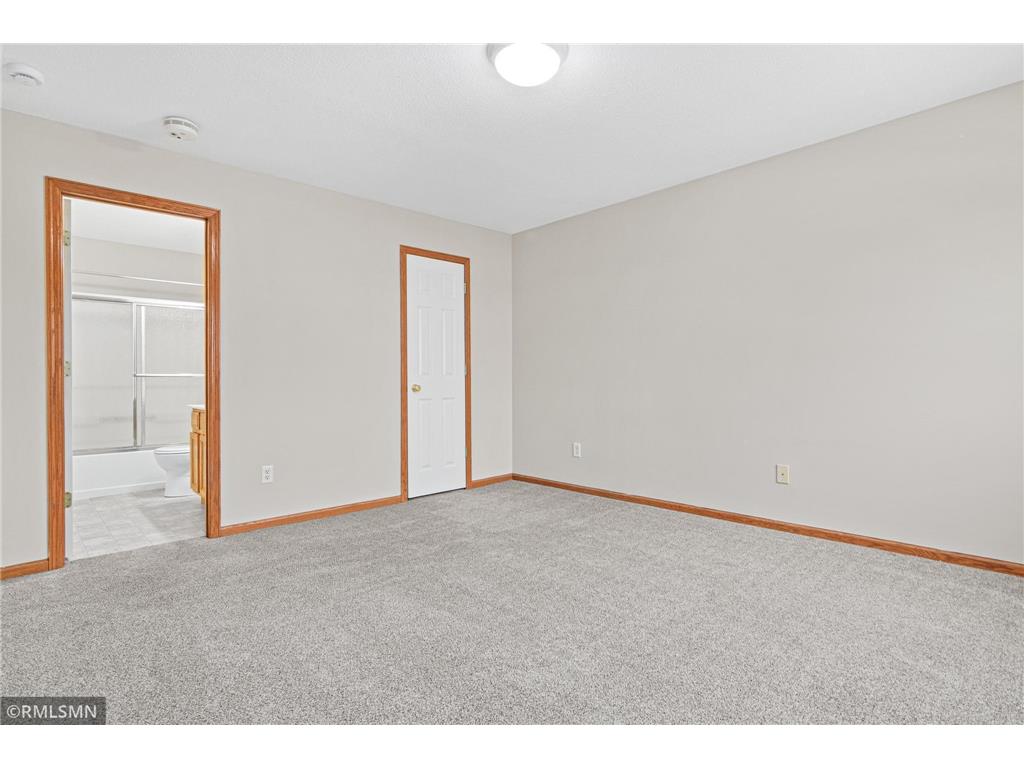 6983 21st Street N Oakdale MN 55128 7000263 image22