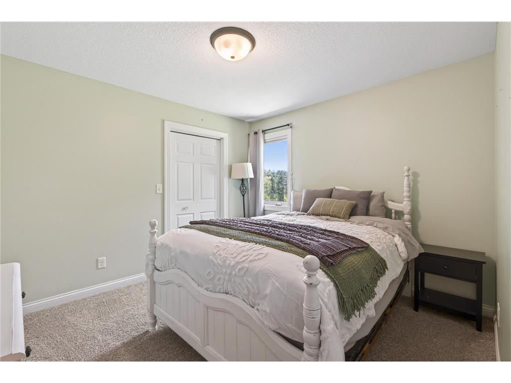 6984 330th Lane NW Princeton MN 55371 - Green 7063602 image13