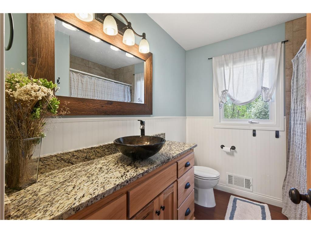 6984 330th Lane NW Princeton MN 55371 - Green 7063602 image14