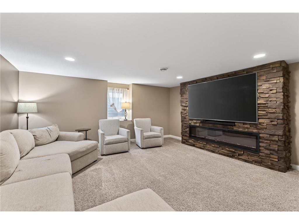 6984 330th Lane NW Princeton MN 55371 - Green 7063602 image18