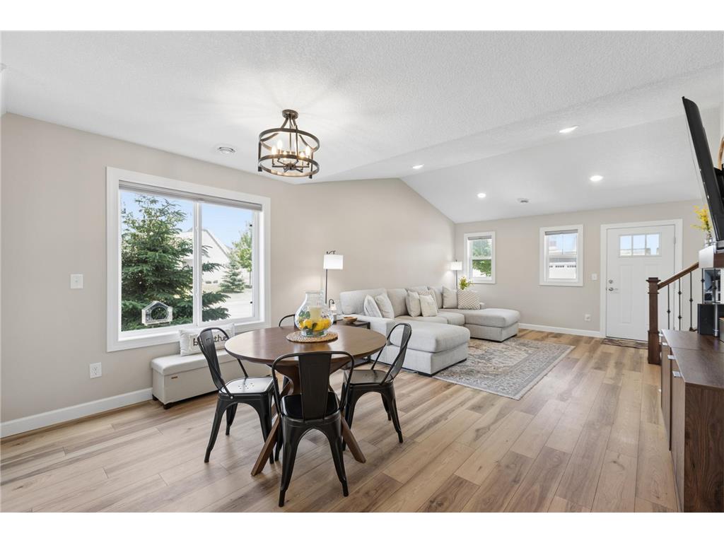 6986 Lancaster Way NE Albertville MN 55301 7065743 image11