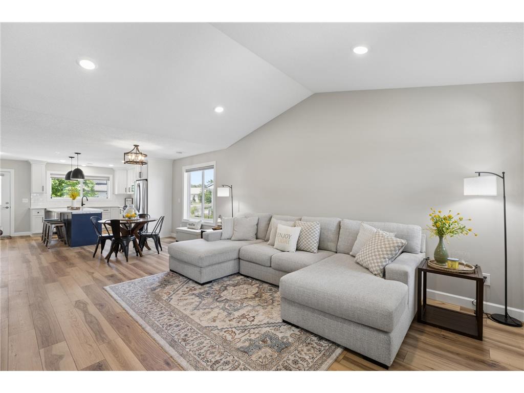 6986 Lancaster Way NE Albertville MN 55301 7065743 image12