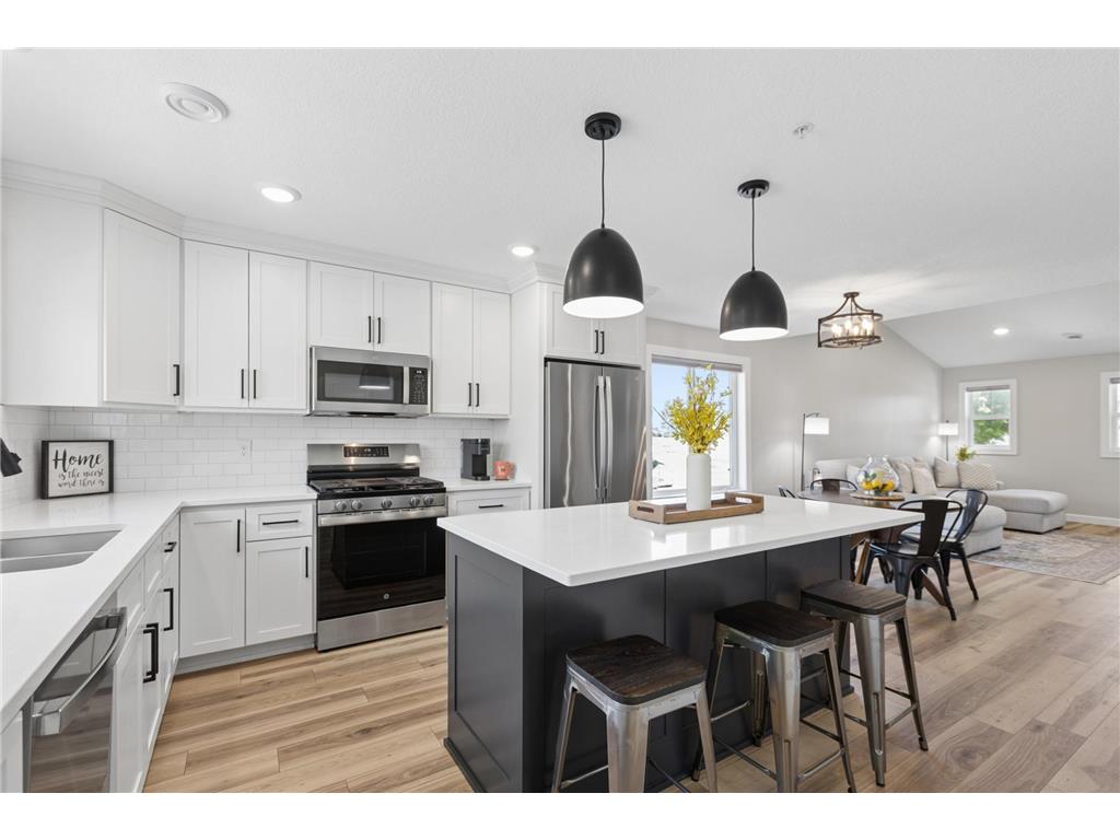 6986 Lancaster Way NE Albertville MN 55301 7065743 image9