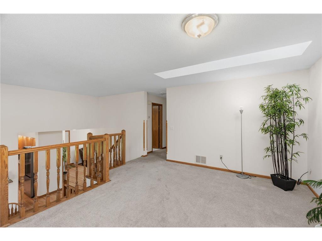 699 Calvin Court Eagan MN 55123 7062469 image12
