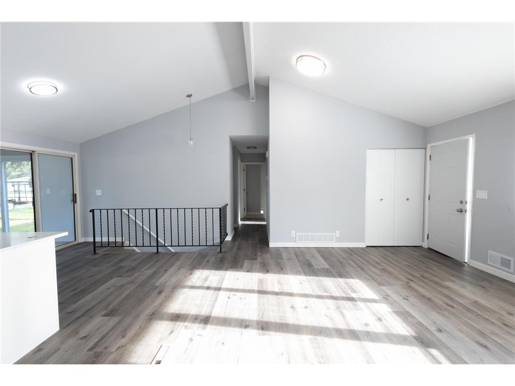 6990 Dawn Avenue Inver Grove Heights MN 55076 7078636 image6