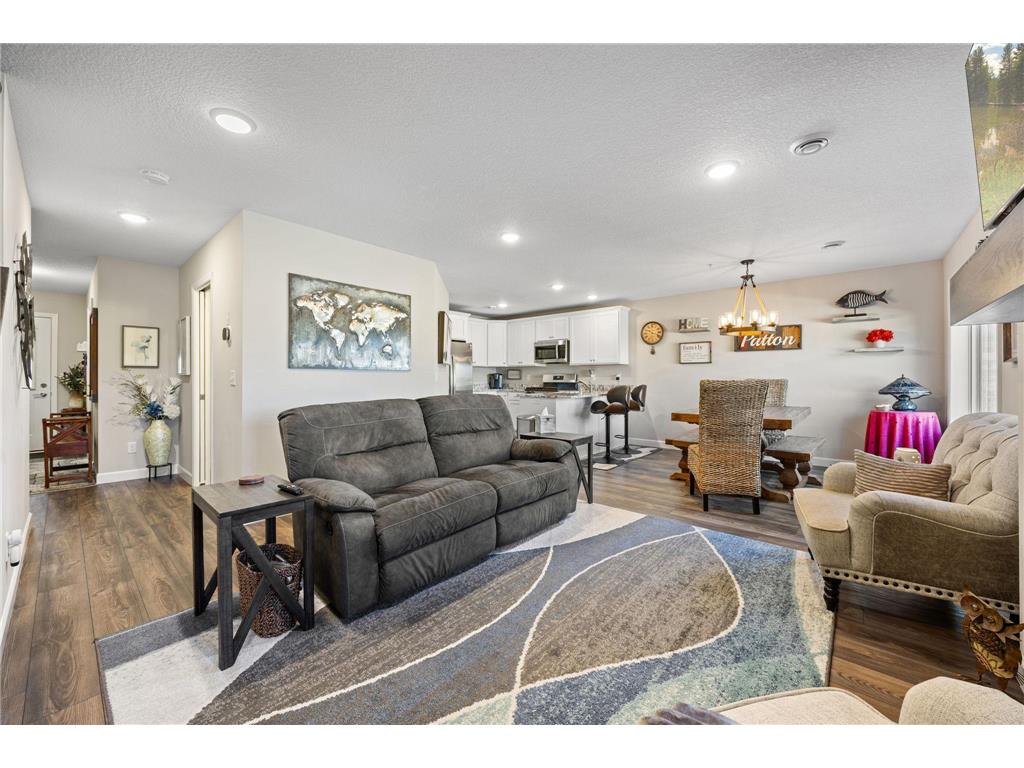 6995 Linwood Drive NE Albertville MN 55301 7094664 image3