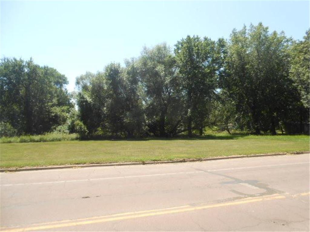6th Crn 17th St/6th Avenue Windom MN 56101 6619929 image1