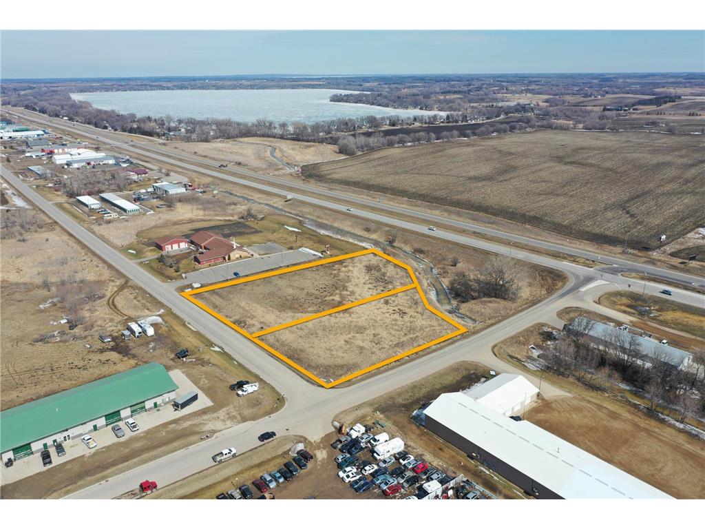 7&8 18th Street NE Willmar MN 56201 - Hawk Creek 6735741 image7