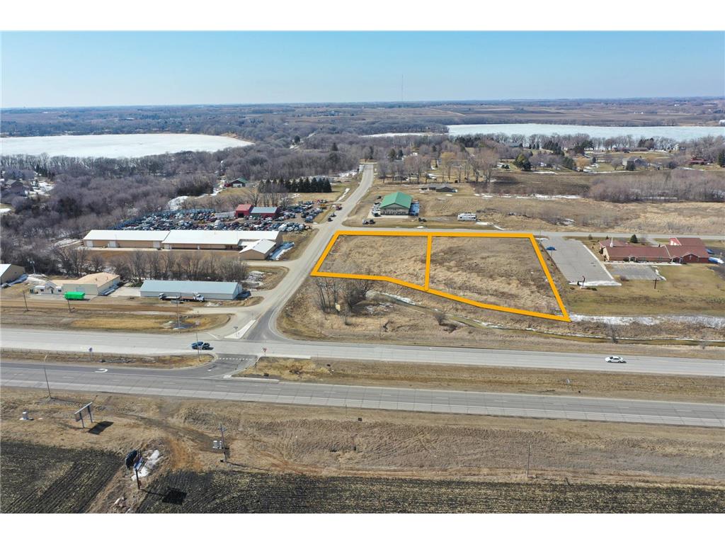 7&8 18th Street NE Willmar MN 56201 - Hawk Creek 6735741 image9