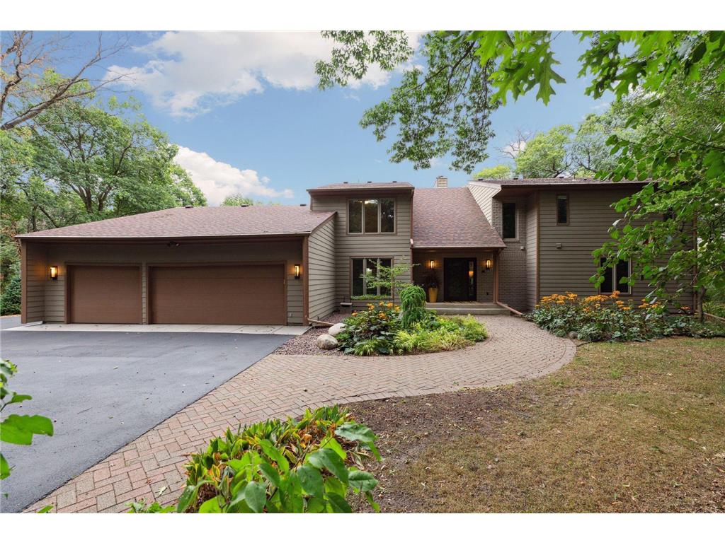 7 Aspen Lane North Oaks MN 55127 - Deep Lake 6416454 image1