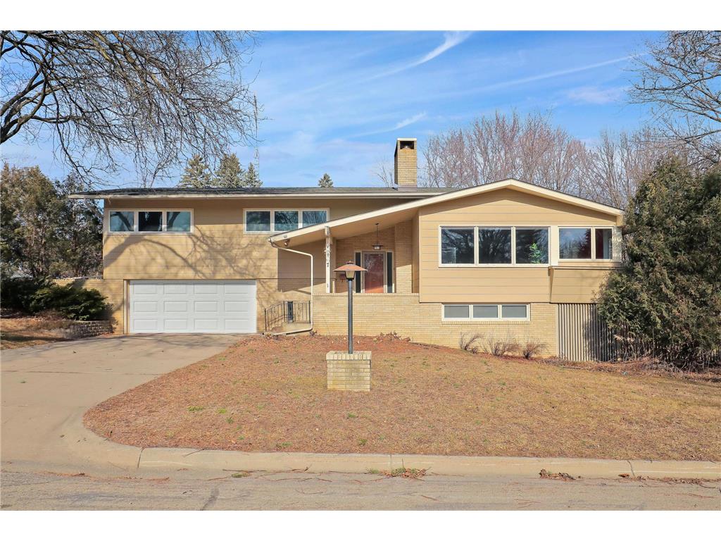 7 Botsford Circle Faribault MN 55021 6496576 image1