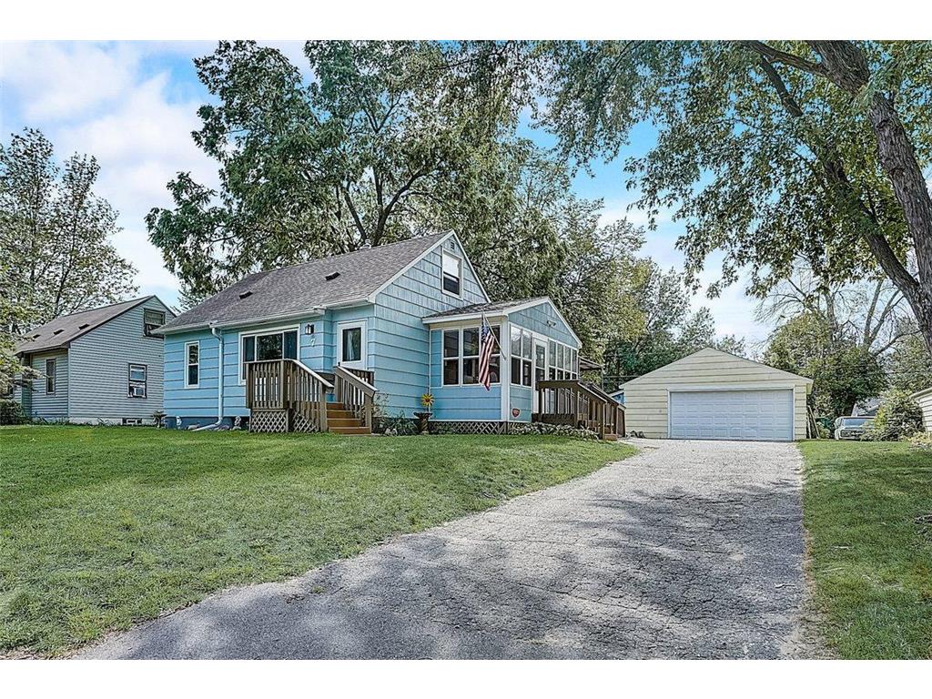 7 Circle Drive, Circle Pines, MN 55014 MLS 6257915 Edina Realty