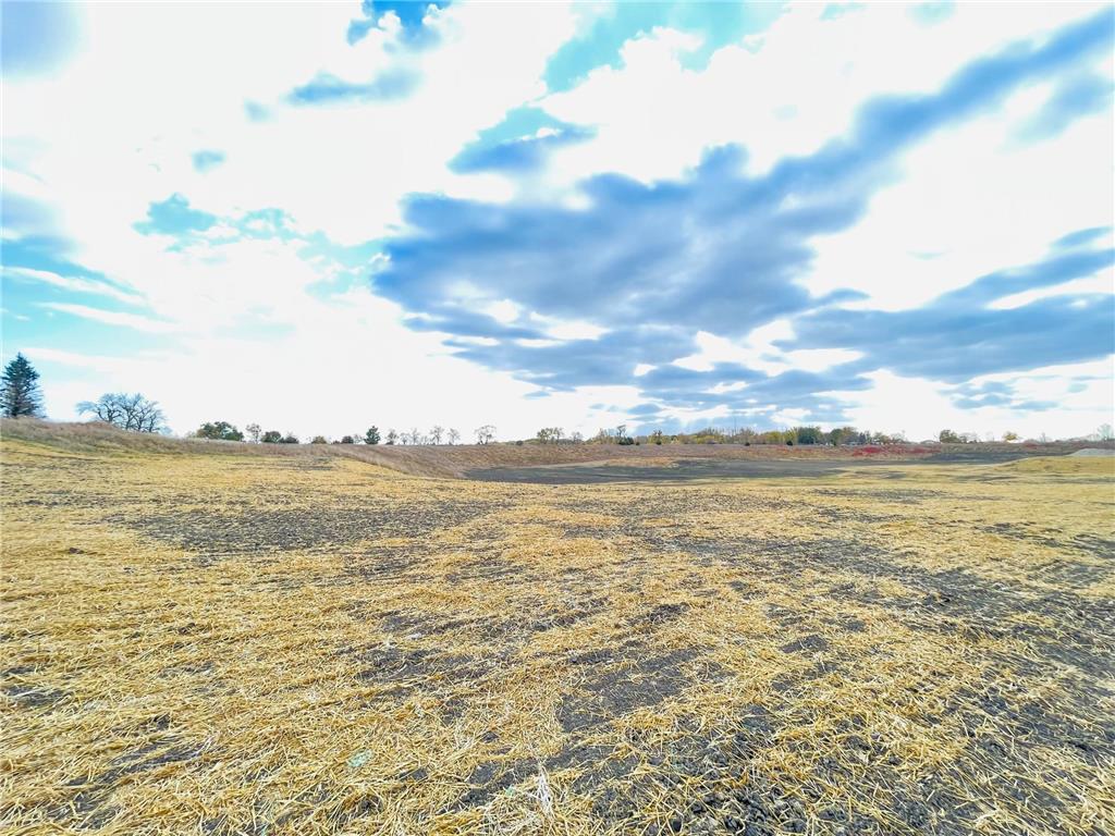 7 Cottonwood Lake Boulevard Windom MN 56101 6617810 image2