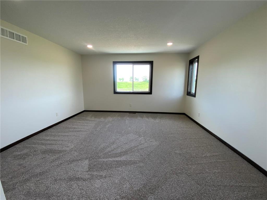 7 Cottonwood Lake Boulevard Windom MN 56101 - Cottonwood 7088194 image10