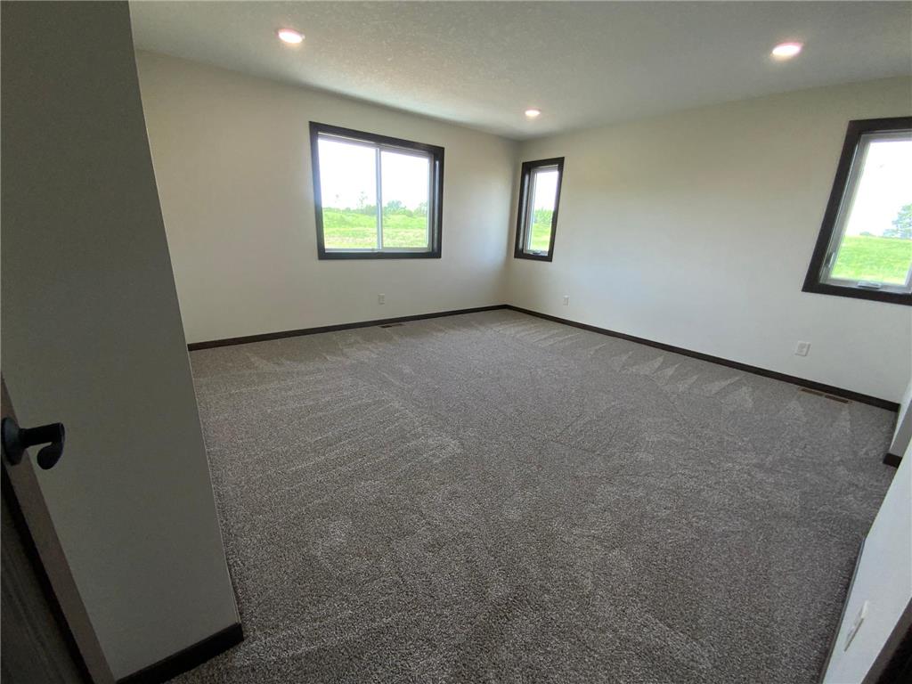 7 Cottonwood Lake Boulevard Windom MN 56101 - Cottonwood 7088194 image9