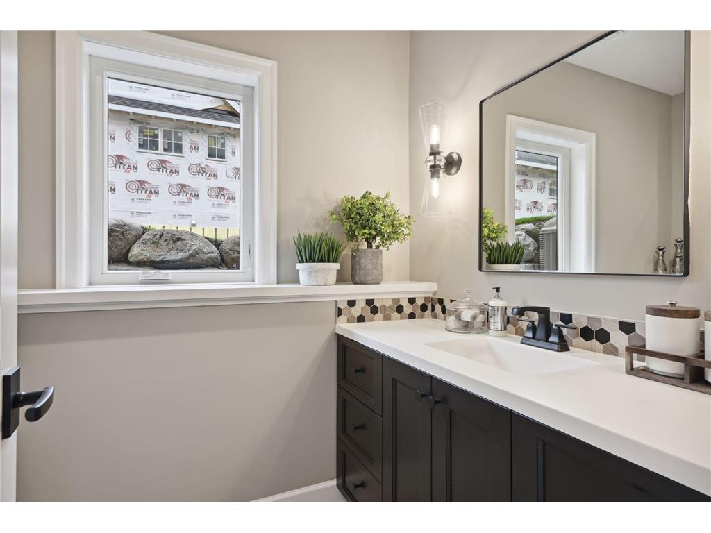 7 Pondview Trail North Oaks MN 55127 6677575 image46