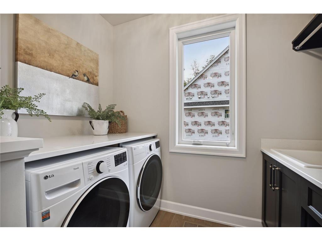 7 Pondview Trail North Oaks MN 55127 7006670 image28