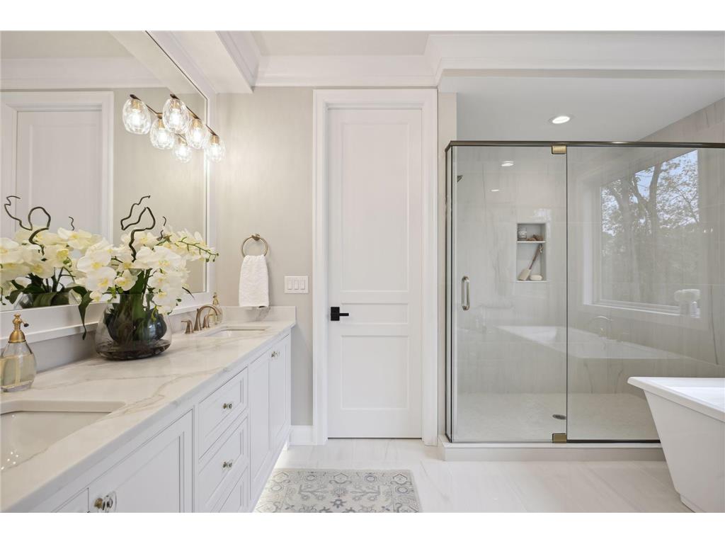 7 Pondview Trail North Oaks MN 55127 7006670 image33