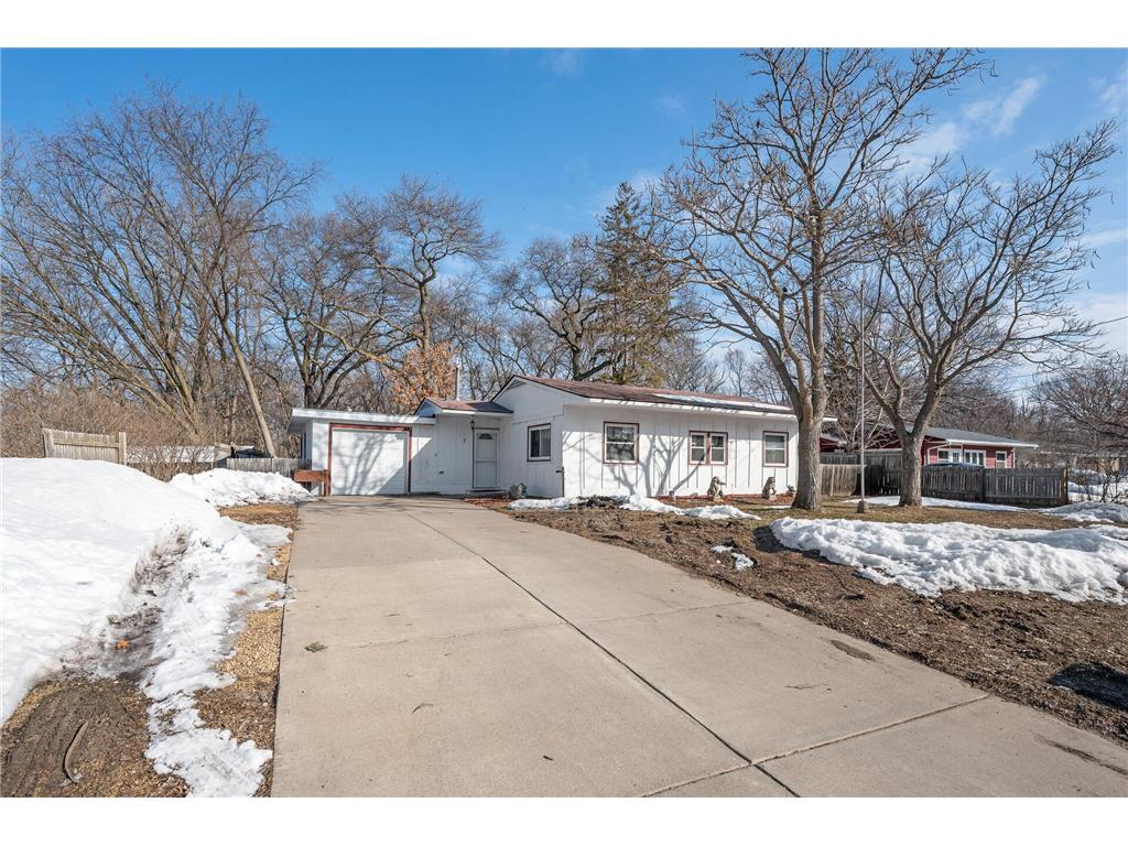 7 West Road, Circle Pines, MN, 55014 MLS 6352294 Edina Realty