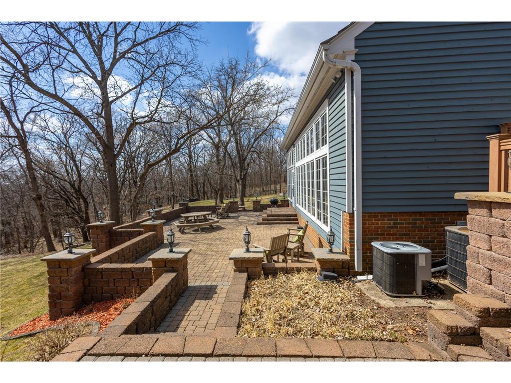70 Jonathon Drive New Ulm MN 56073 7024937 image77