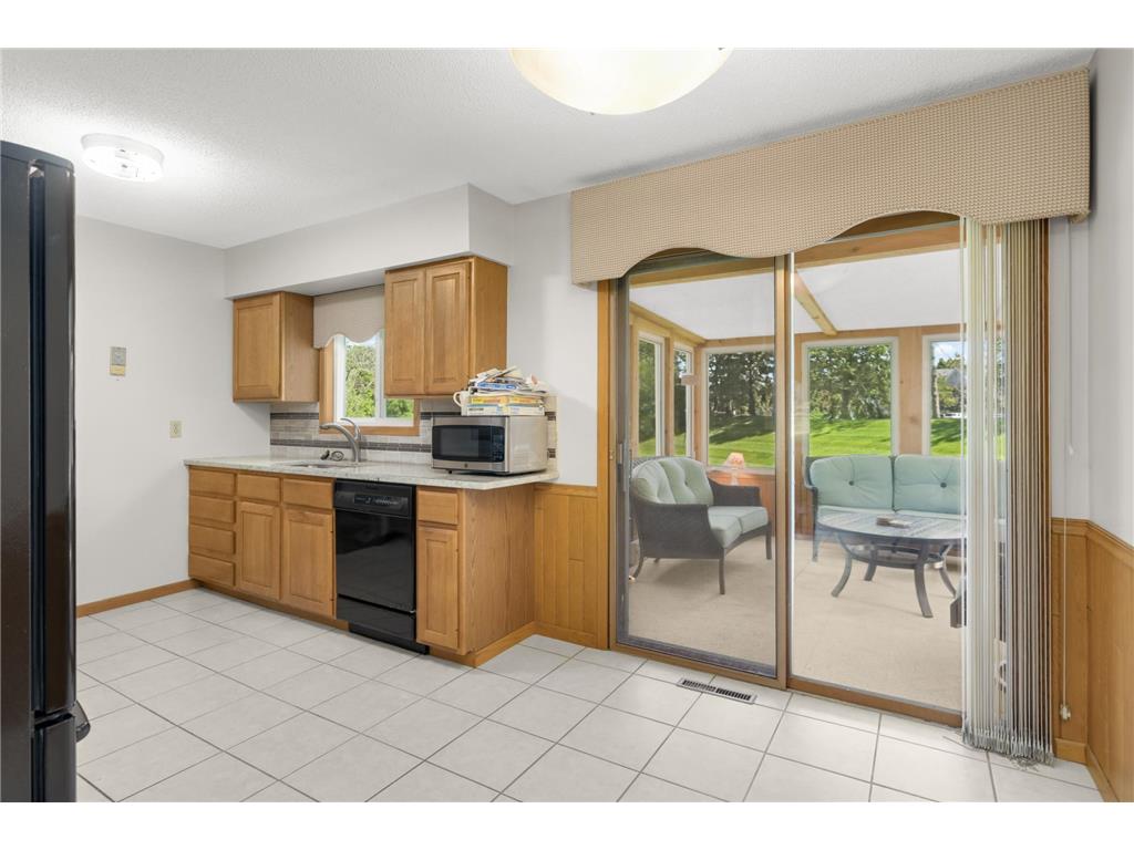 70 Kingsview Lane N Plymouth MN 55447 7049531 image12
