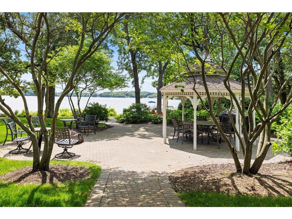 70 Lake Riley Trail Chanhassen MN 55317 - Riley 7097871 image37